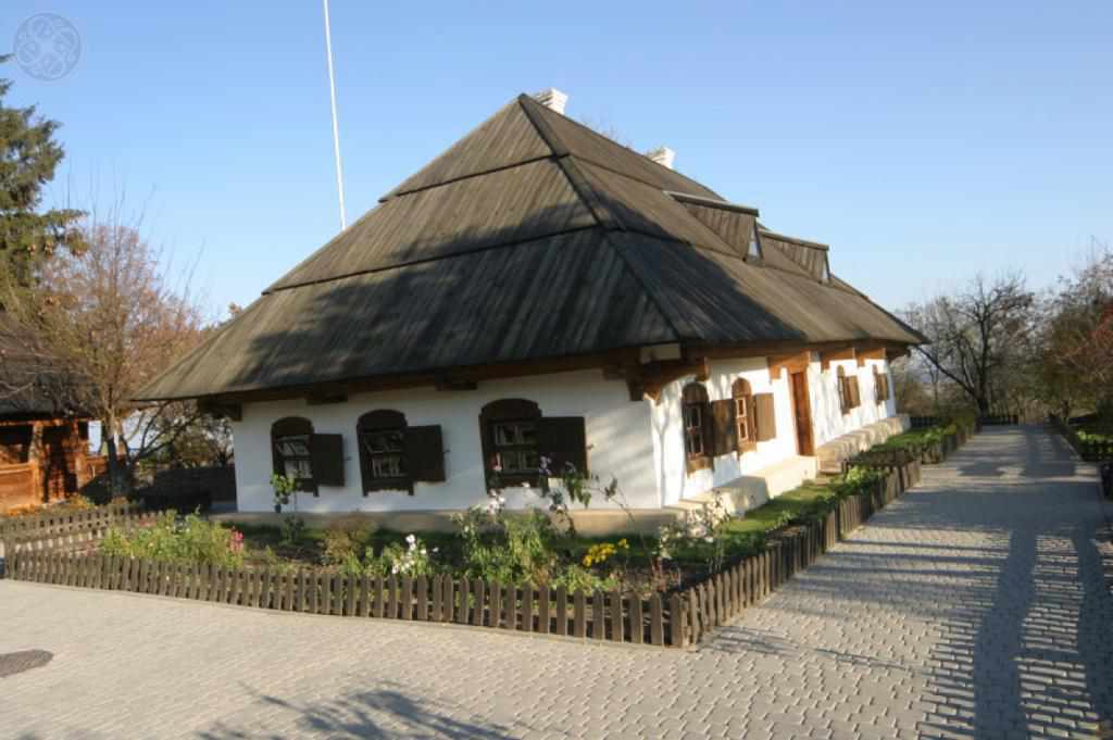 У Полтаві планують відреставрувати музеї Котляревського і Короленка