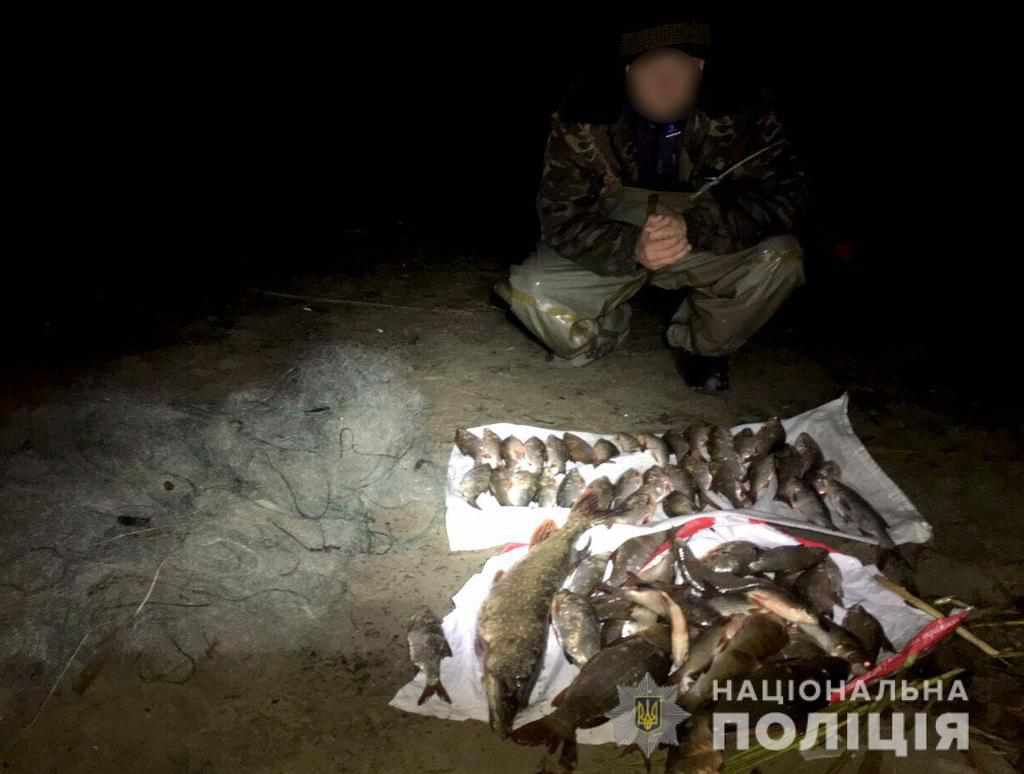 На Полтавщині чоловік незаконно виловив близько 16 кілограмів риби