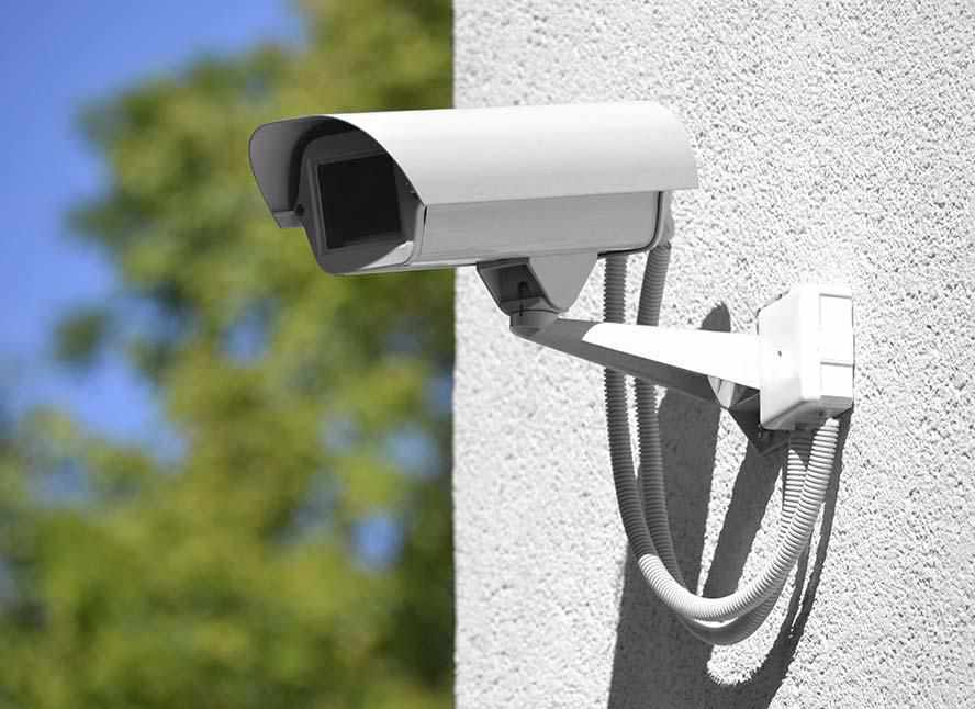 «Безпечне місто» – полтавська поліція змушена отримувати інформацію з відеокамер у приватної фірми