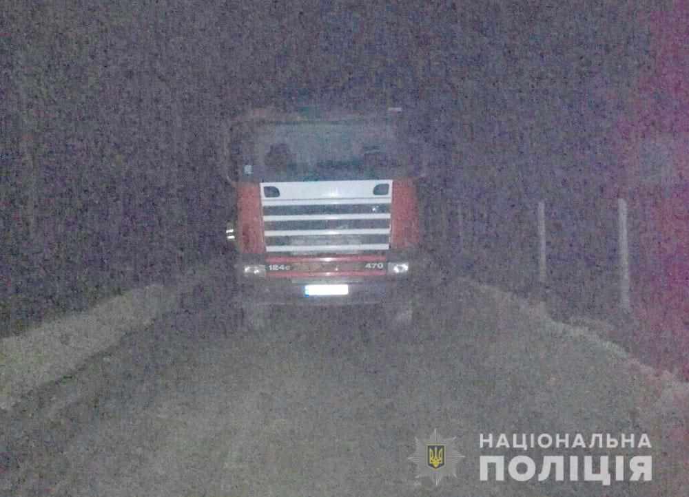 Смертельна ДТП під Полтавою: пішохід загинув під колесами вантажівки