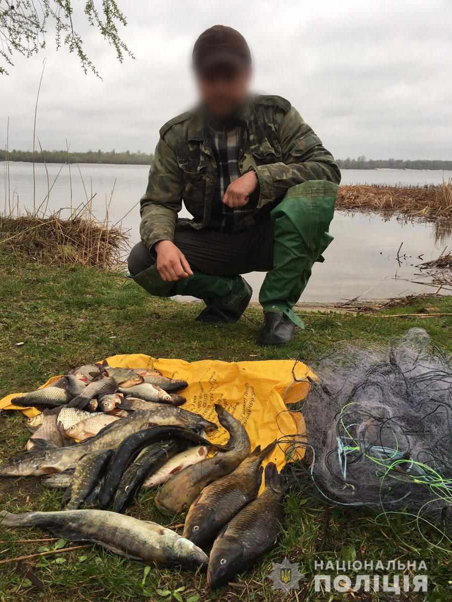 На Полтавщині чоловік незаконно наловив риби на понад 5 тисяч гривень