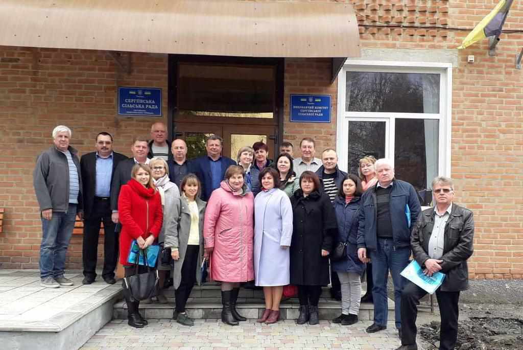 Головам місцевих рад показали як розвивається ОТГ на Полтавщині