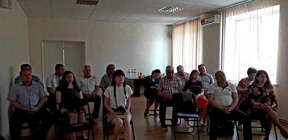 Головам полтавських громад показали, як живуть в ОТГ на Харківщині