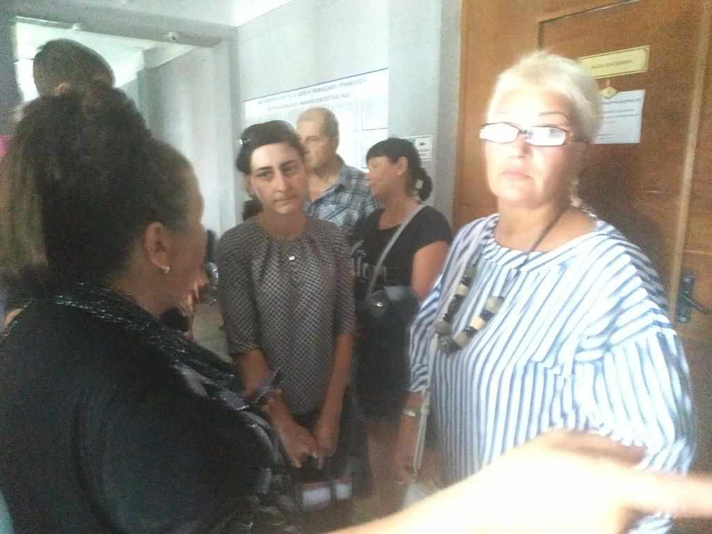 У Полтаві мітингують голови дільничних комісій 145-го округу