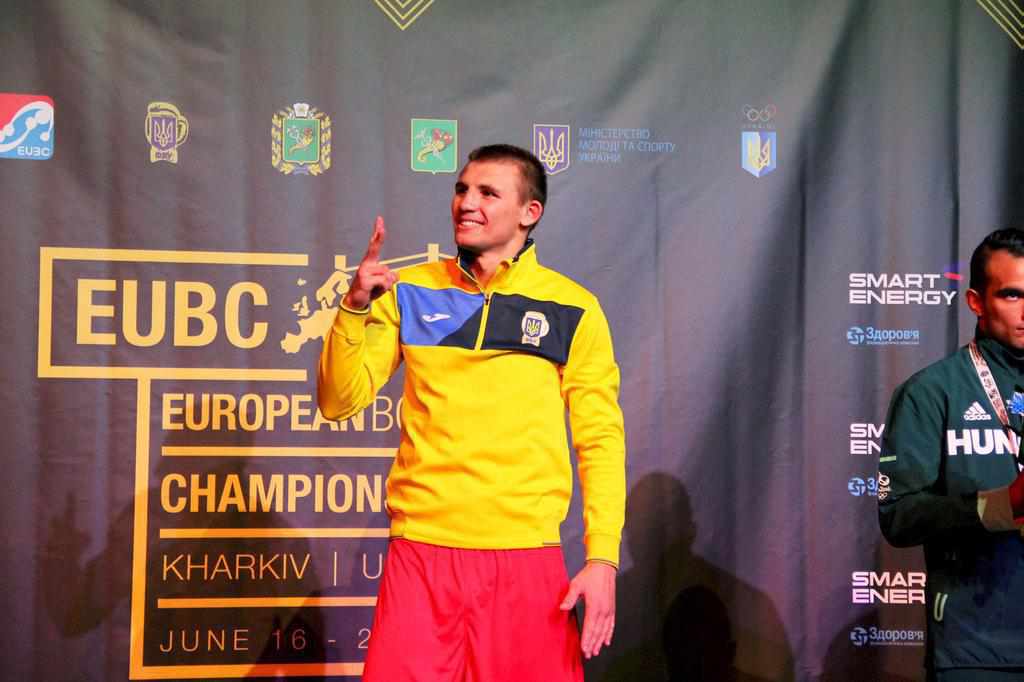 Шістьом полтавським спортсменам призначили додаткові іменні стипендії