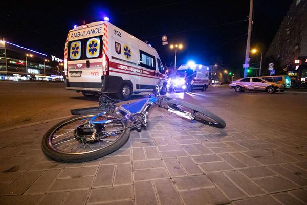 Смертельна ДТП на Полтавщині: велосипедист загинув під колесами легковика