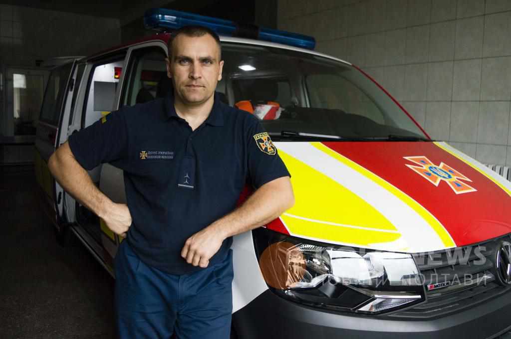 Полтавські рятувальники отримали автомобіль для роботи на місцях ДТП: чим укомплектований. ФОТО