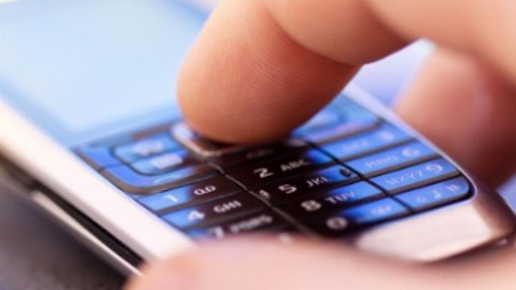 Влада Полтави купить бюджетні мобільні, а на зв’язку не економитиме