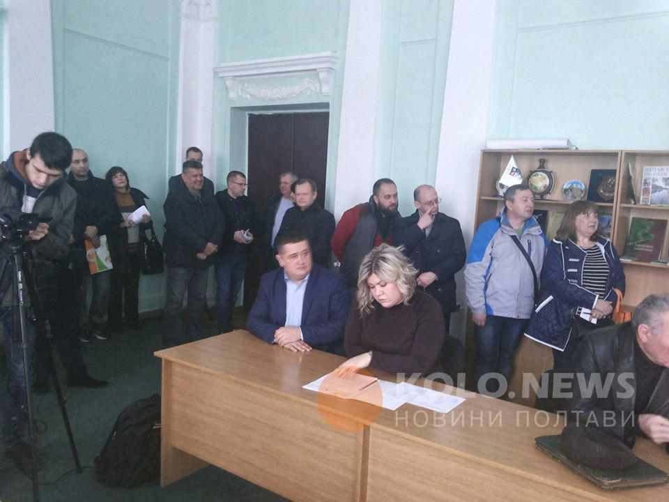 На комісії депутати погодилися передати полтавські будинки у власність ОСББ