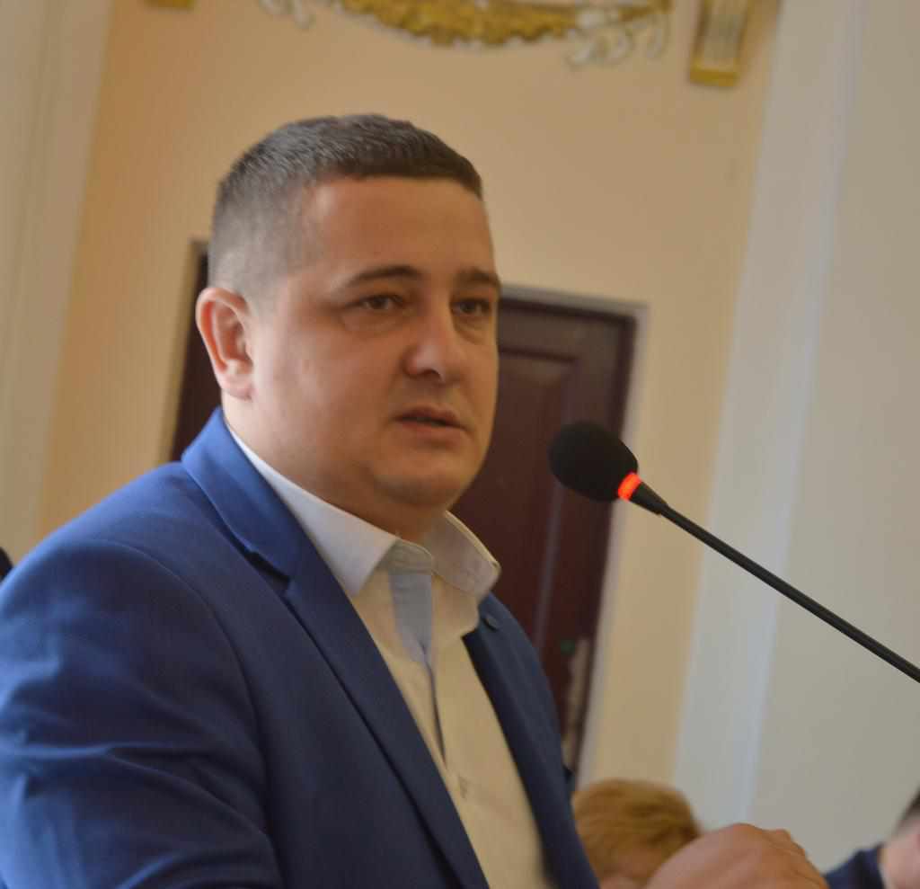 Попри табу на всіх депутатських комісіях, Ляміна призначили заступником мера Полтави