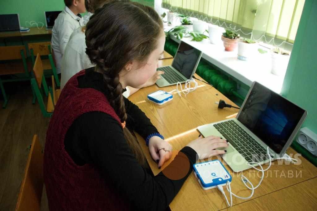 У школі на Шишаччині відкрили сучасну цифрову лабораторію. ФОТО, ВІДЕО