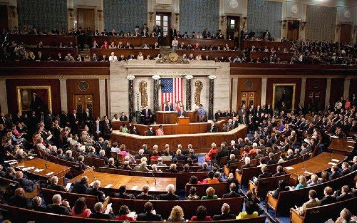 США ухвалили законопроєкт про допомогу Україні