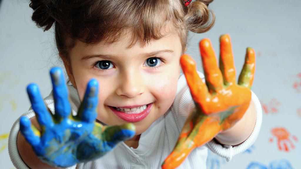 До Міжнародного дня захисту дітей полтавській малечі підготували святкову програму