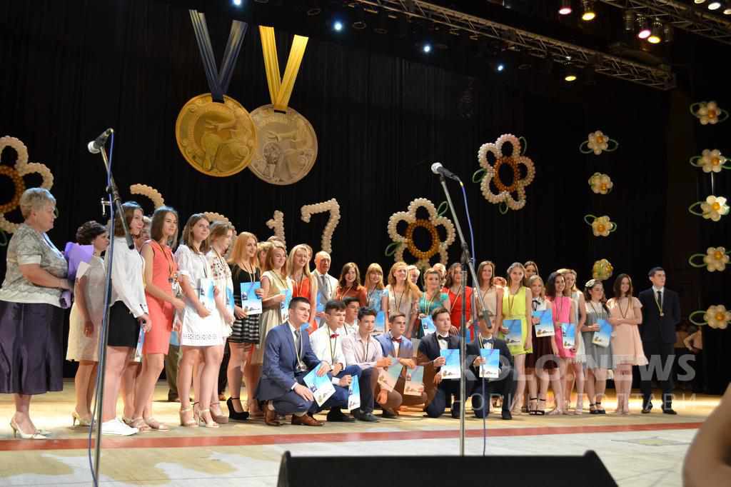 Медалістів цього року на Полтавщині стало більше