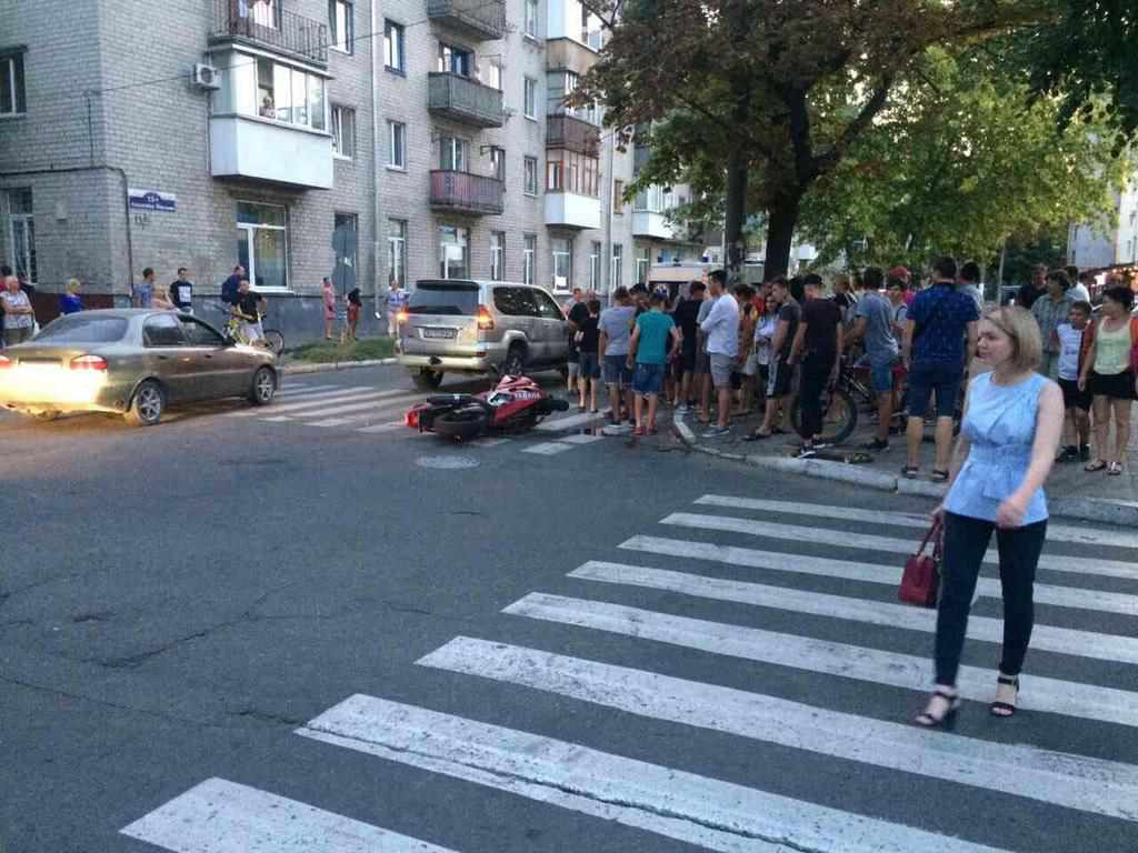 Позашляховик екс-губернатора Полтавщини у Кременчуці збив мотоцикліста