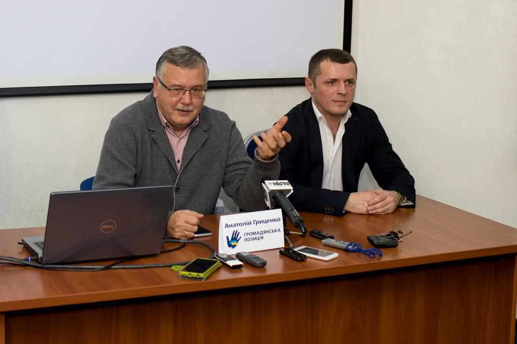 Анатолій Гриценко у Полтаві говорив про майбутні вибори, Генпрокурора та чому росіяни порушили проти нього справу 