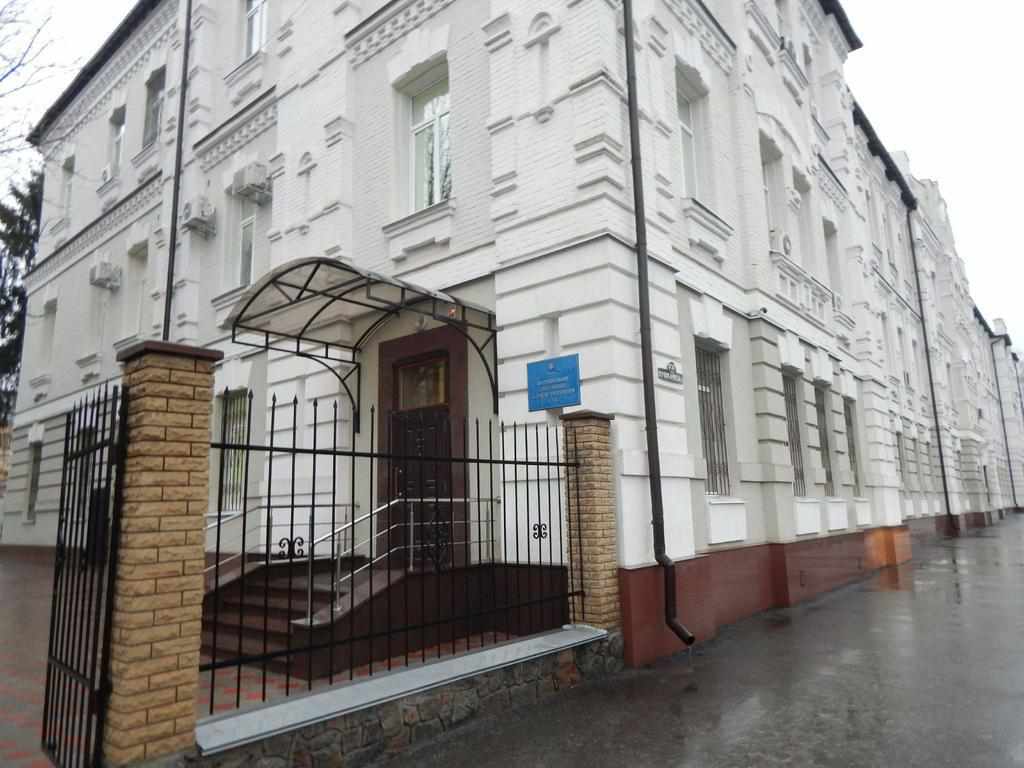 Суд повернув до ТВК справу про відкликання депутата Полтавської міськради Луценка