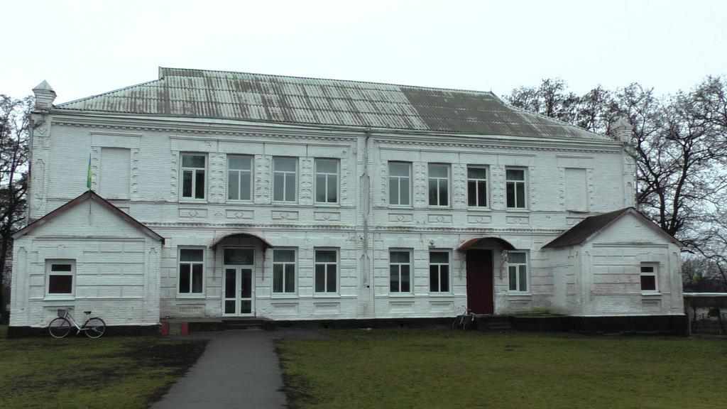 Такими школами не кожне місто може похвалитися: як у сільській ОТГ на Полтавщині ремонтують навчальні заклади