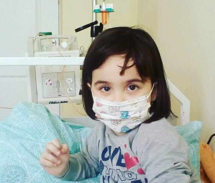 4-річна Діана Ганцева потребує допомоги для боротьби з раком