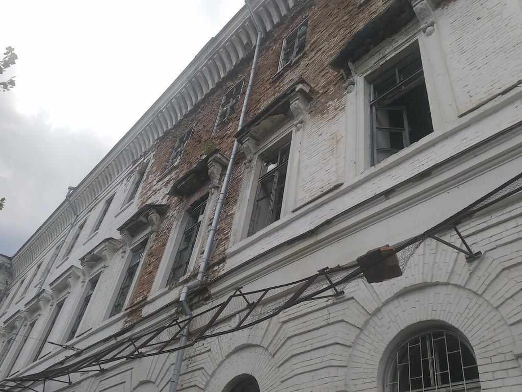Кадетський корпус у Полтаві закрили, але будівля знову горіла