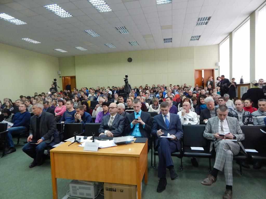 На бізнес-форумі у Полтаві попросили у місцевої влади  грошей для підприємців за нові робочі місця