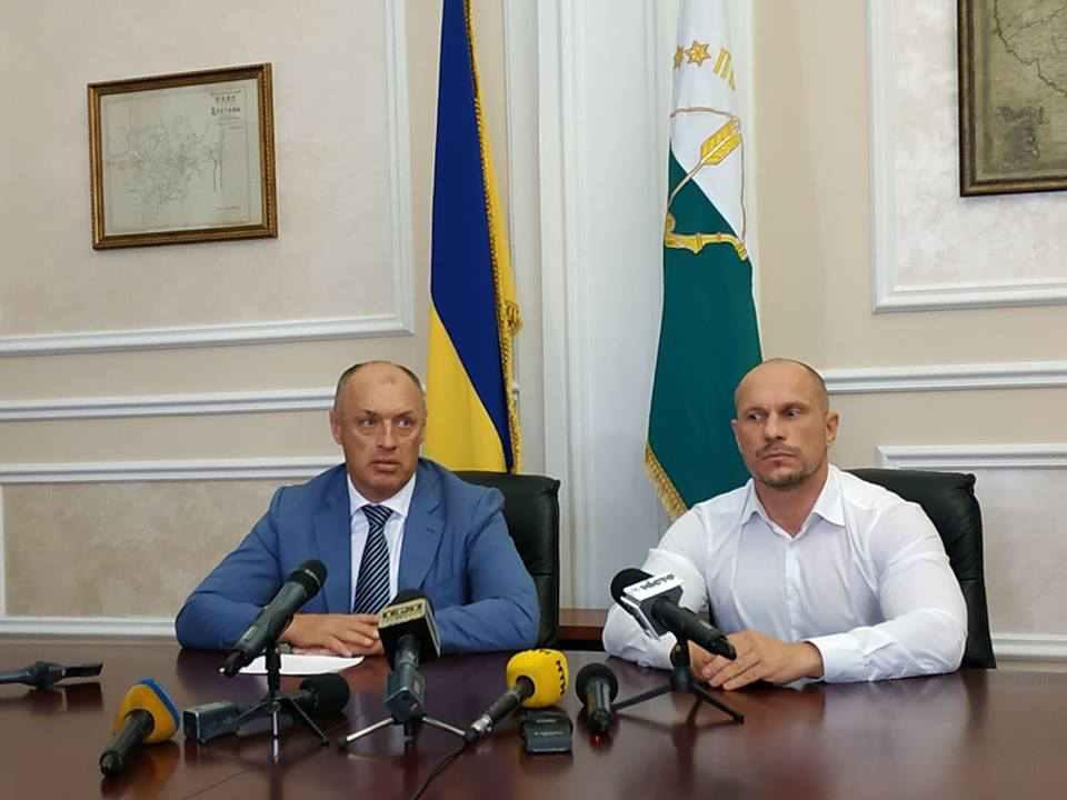 Олександр Мамай: я мер, я на роботі і печатка в мене. ВІДЕО.ОНОВЛЮЄТЬСЯ