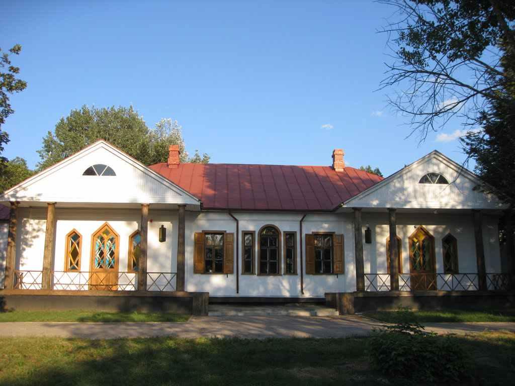 Пограбування музею Гоголя на Полтавщині: злочинців досі шукають