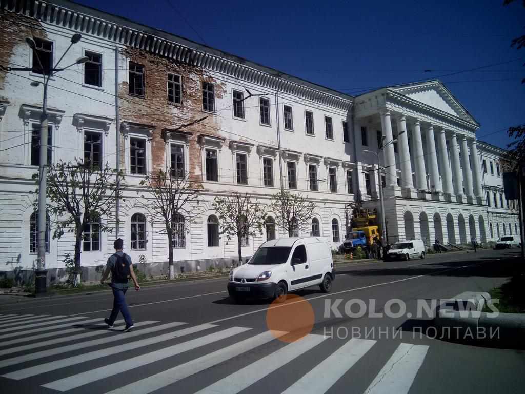 У будівлі кадетського корпусу хочуть зробити єдиний Окружний суд Полтави