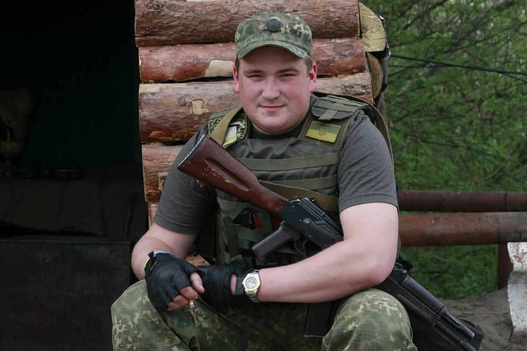 Хорол у жалобі: завтра місто попрощається із загиблим бійцем