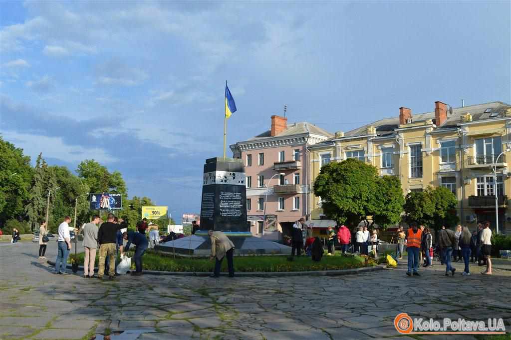 Полтавська міська влада долучиться до реставрації меморіалу пам’яті Героїв Небесної сотні