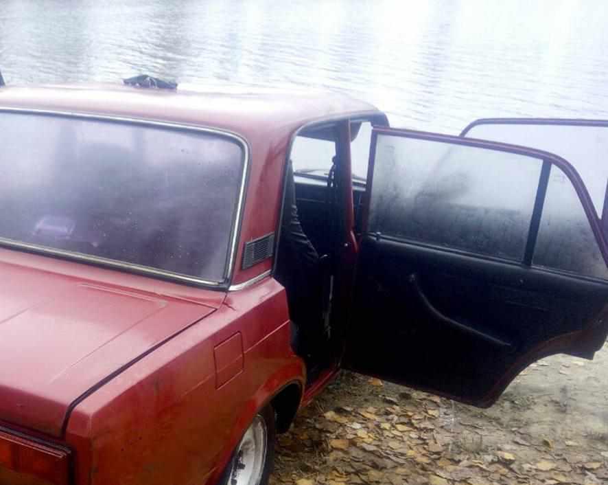 У Полтаві рятувальники виловили з річки легковий автомобіль. ФОТО, ВІДЕО
