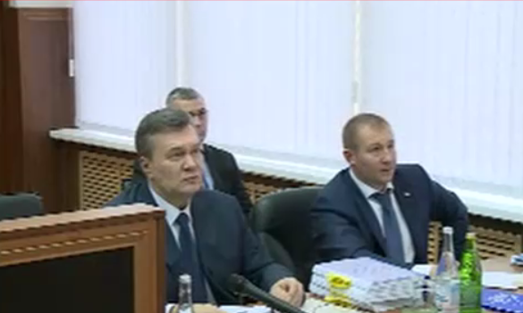 Допит Януковича у справі «беркутівців»: онлайн-трансляція