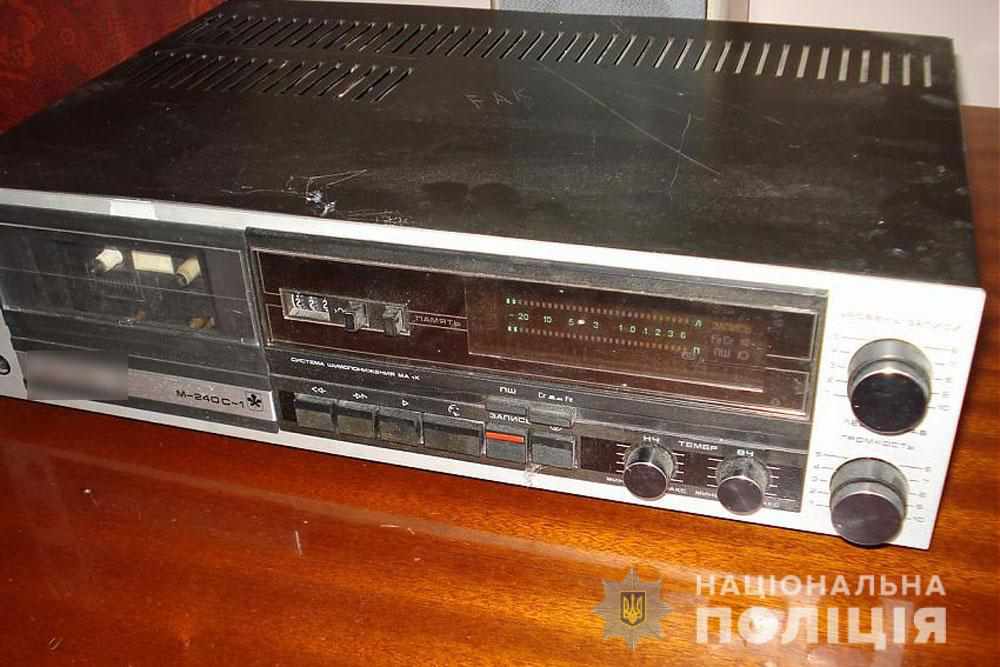 Велосипеди, магнітофони та акустичні колонки серед поцупленого – на Полтавщині затримали кількох крадіїв