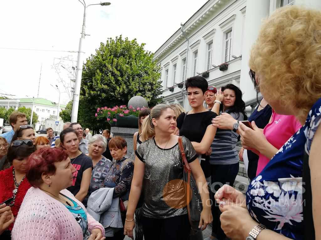 У Полтаві обирали директора школи: уперше конкурс транслювався наживо. ВІДЕО