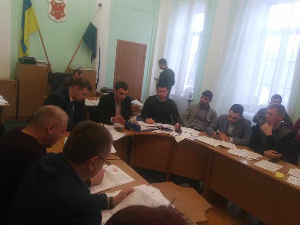 Дайте грошей і її люди вищипають: у Полтаві запропонували новий спосіб боротьби із амброзією