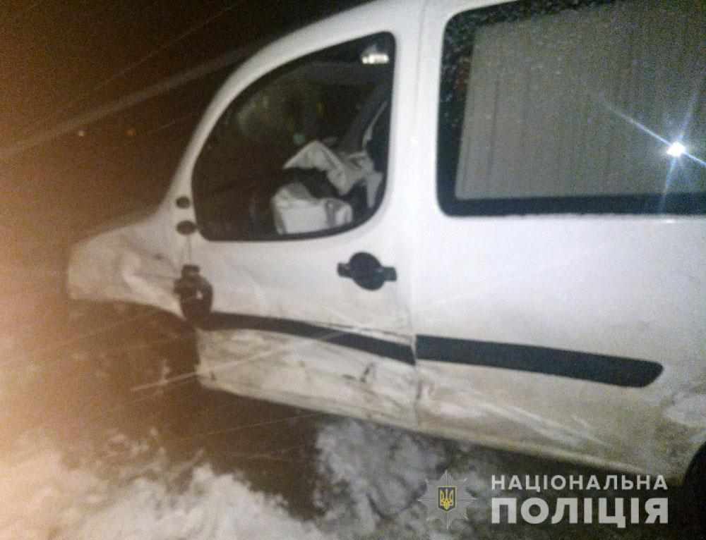 На Полтавщині зіштовхнулися «Fiat» і «Volkswagen»: один водій у лікарні