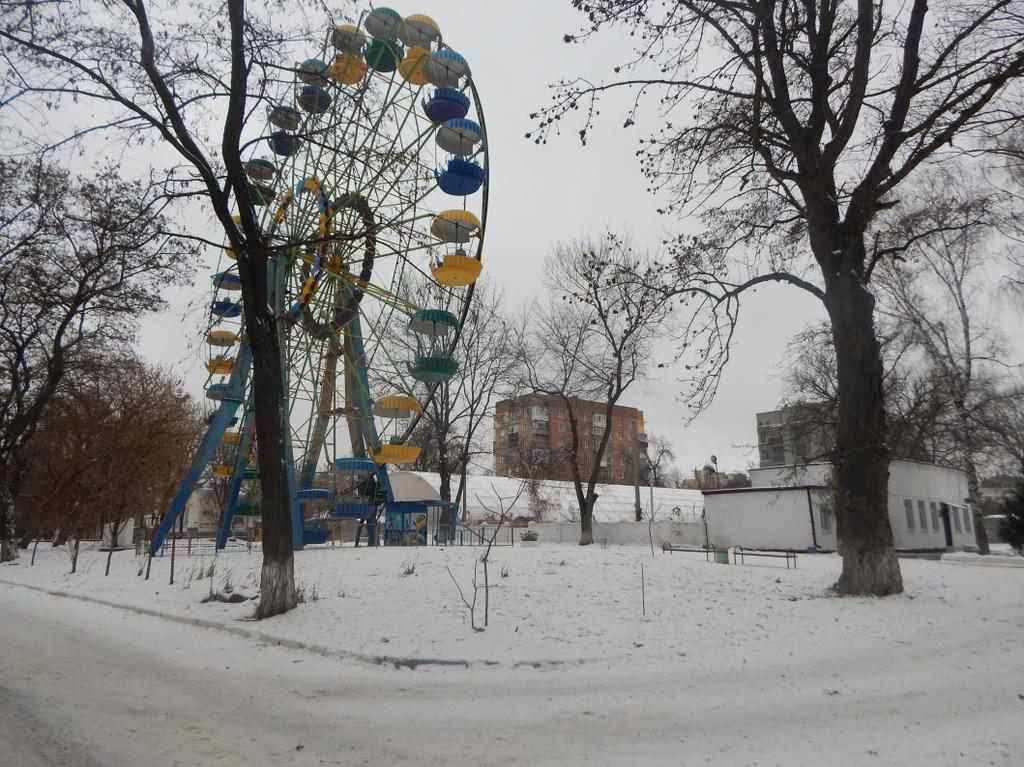 Біля парку «Перемога» у Полтаві хочуть звести готельно-розважальний комплекс: думки влади і забудовника. ФОТО