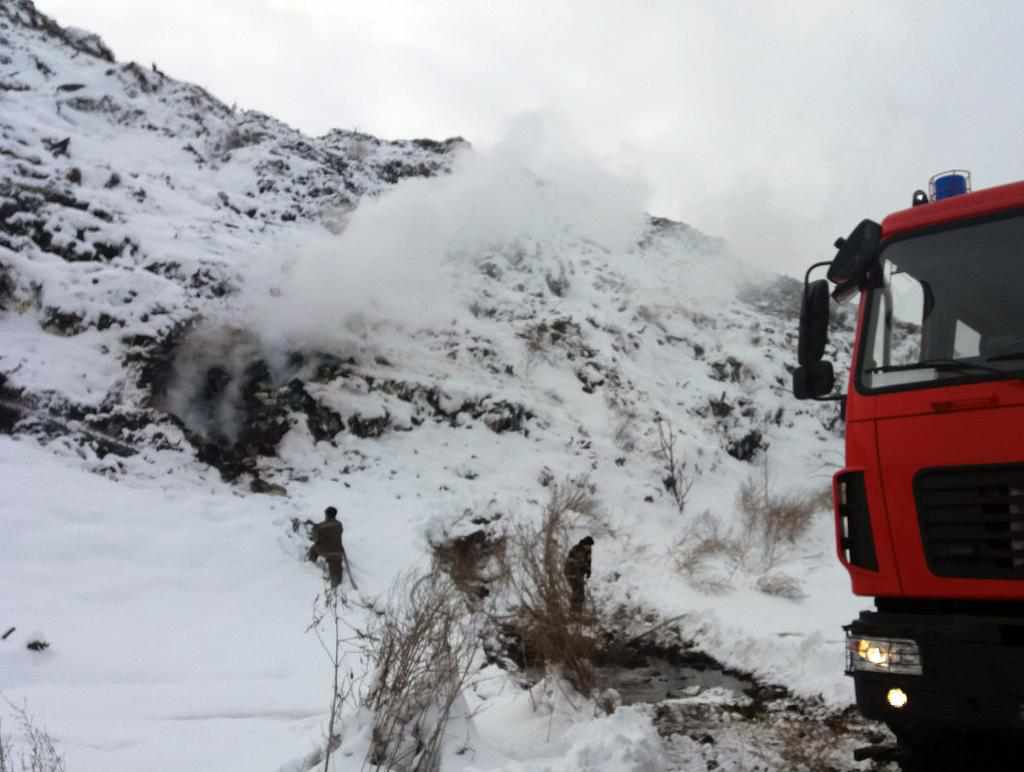 Напередодні новорічного свята знову горіло сміттєзвалище у Макухівці