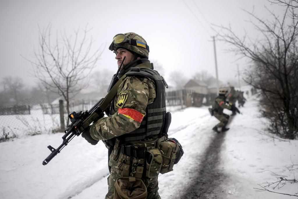 1 січня на Донбасі загинув український військовослужбовець, ще двоє поранені
