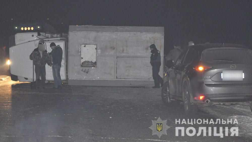 ДТП на Полтавщині: перекинулася автівка