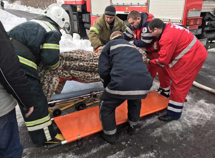 На Полтавщині у результаті пожежі в квартирі чоловік опинився у реанімації: подробиці