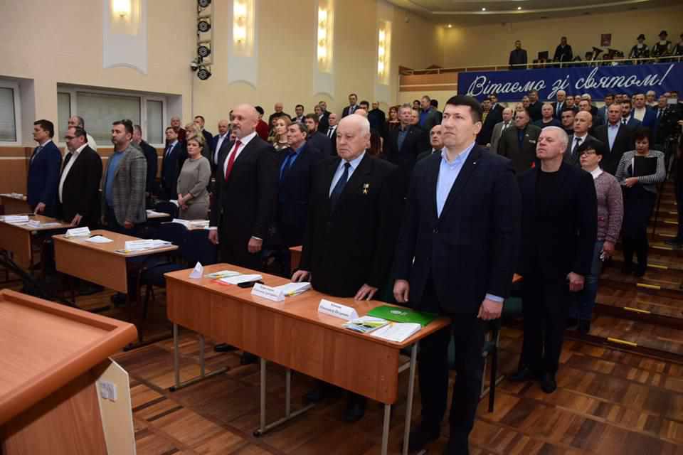У Кременчуці стартувала чергова сесія обласної ради