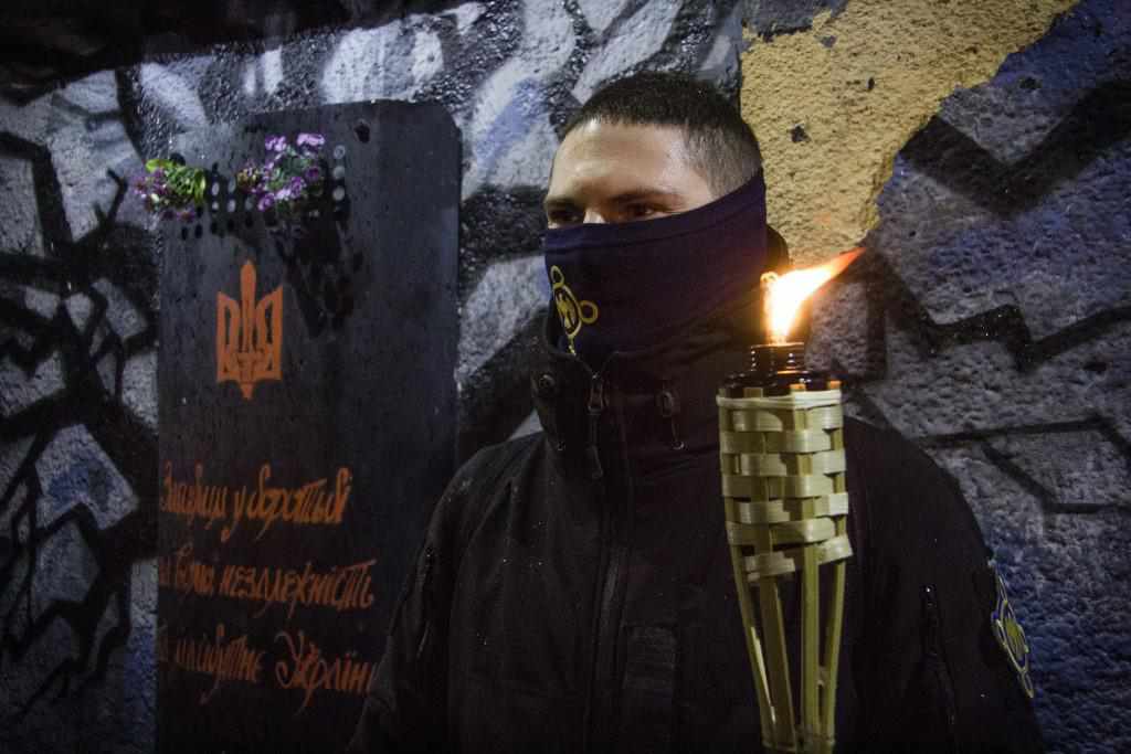 5 років Революції: у Полтаві вшанували Героїв Небесної сотні. ФОТО