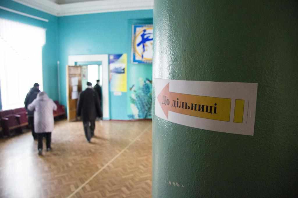 На Полтавщині зареєстрували 53 повідомлення про порушення на виборах: винесені бюлетені й запрошення для померлих