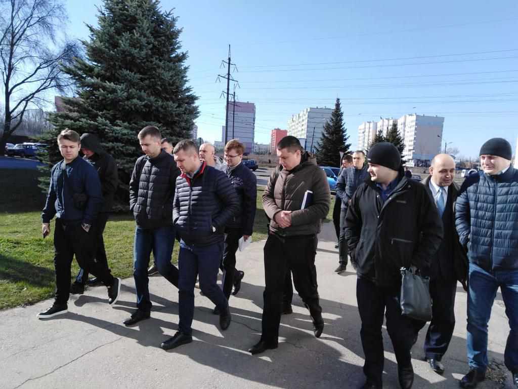 Гори сміття, відкриті люки і хащі: у Полтаві комунальники здійснили об’їзд міста. ФОТО