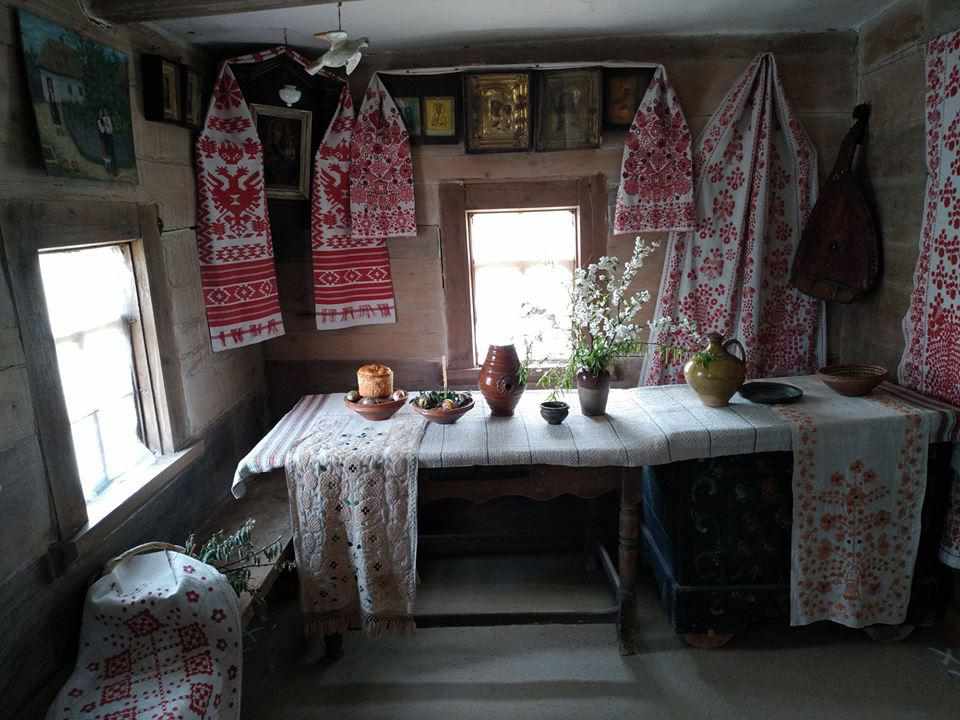 В музеї народної архітектури та побуту показали традиції великодньої Полтавщини. ФОТО