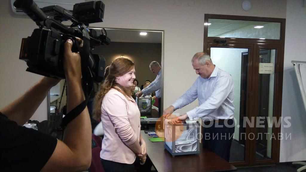 Як у Полтаві «Самопоміч» претендентів до Верховної Ради обирала