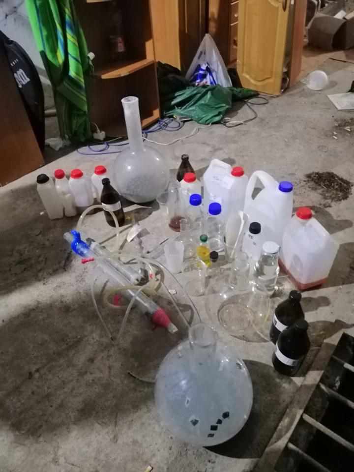 У Полтавській області «прикрили» нарколабораторію, де виготовляли амфетамін