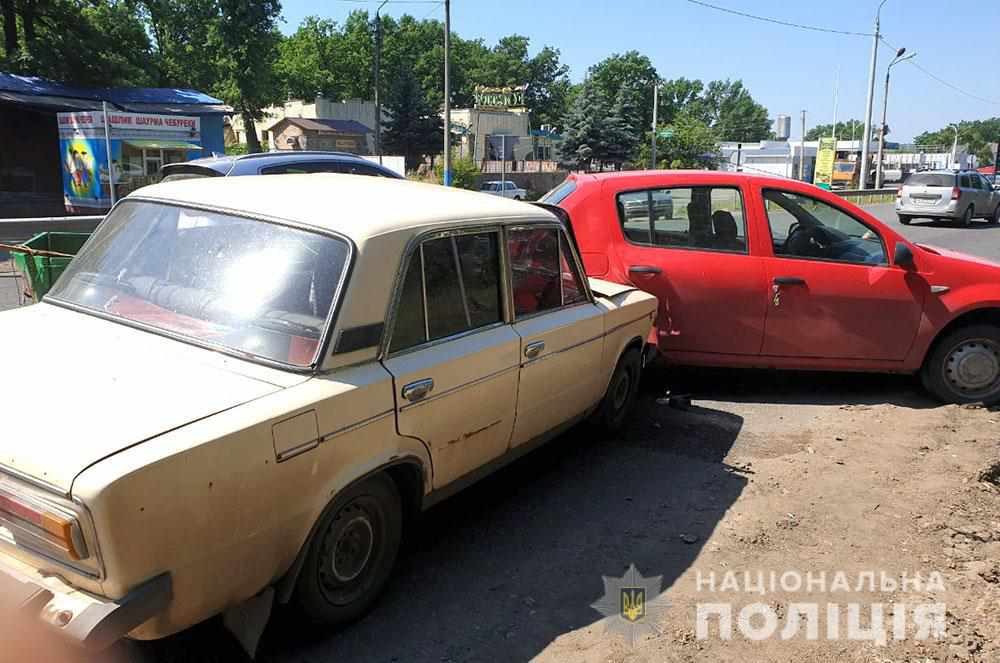 У ДТП на трасі Київ – Харків травмована жінка і 7-місячна дитина