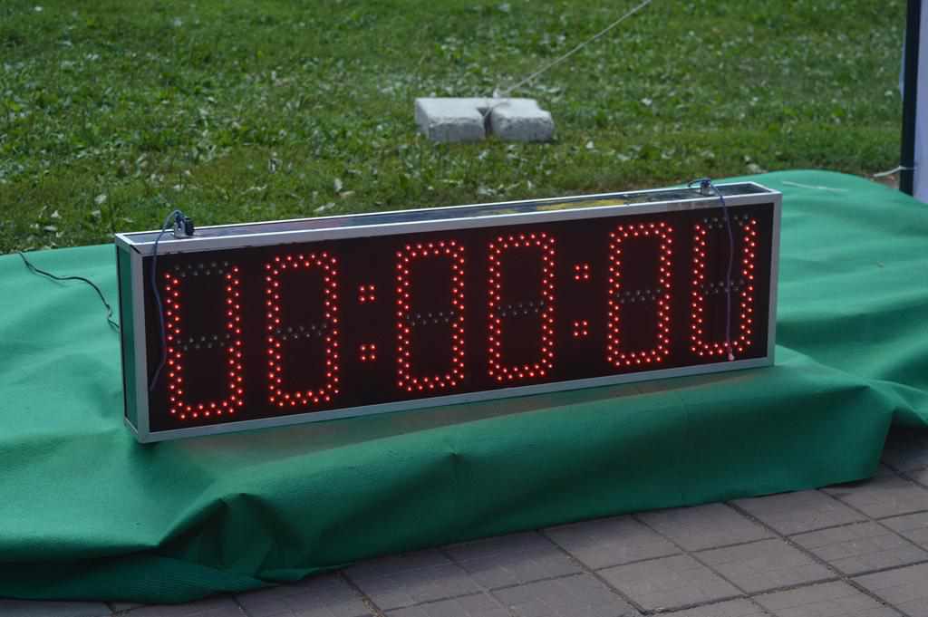 72 години безперервного бігу: у Полтаві розпочалося встановлення рекорду України. ФОТО